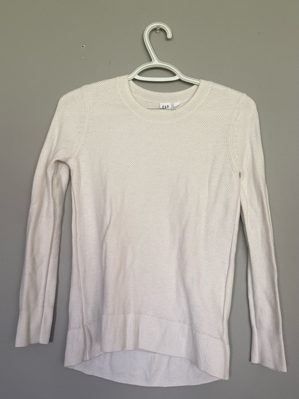 GAP Cream Crewneck Textured Knit Top